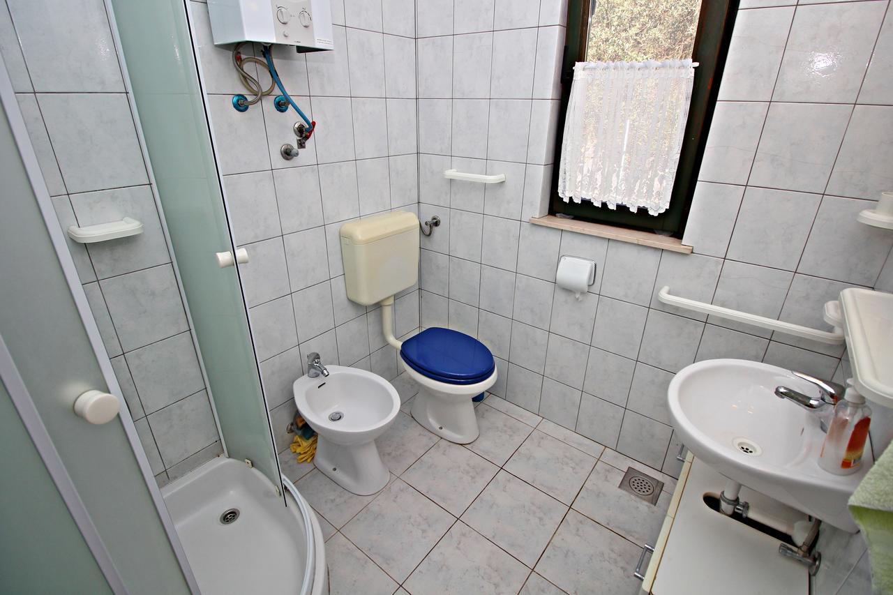 Guest House Beverin Сали Экстерьер фото